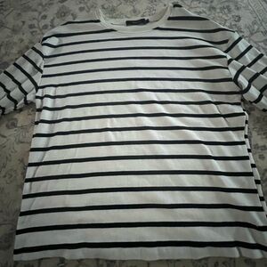 Striped Black and White Long Sleeve Tee